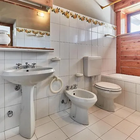 Hotel Sauze Chalet By Besson